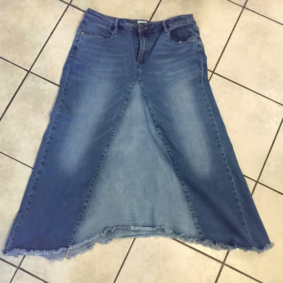 Wash lab “Selma” pieced 2 tone sky denim skirt - Picture 7 of 16